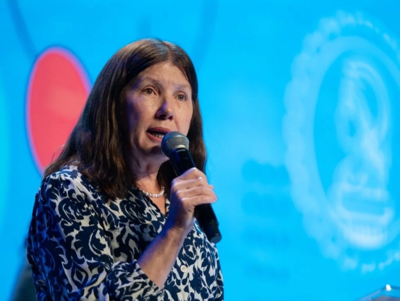 Noticia com-votacao-historica-ligia-mackey-e-reeleita-para-a-presidencia-do